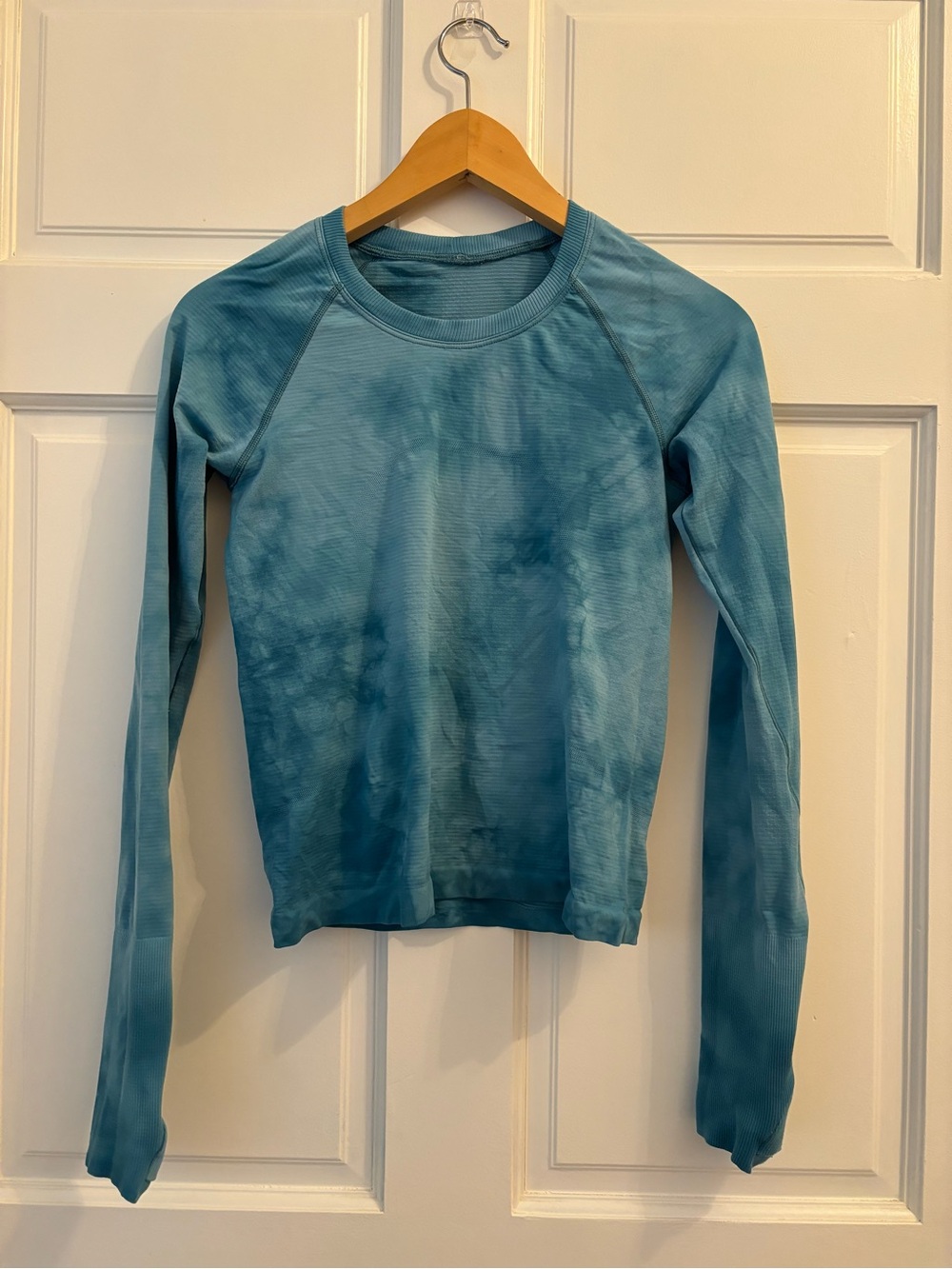 lululemon athletica Teal Tie-Dye Long Sleeve Performance Top
